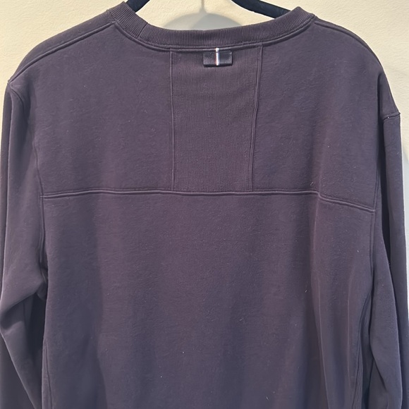 NWT Peloton x Fourlaps‎ Crewneck Sweater with zip pockets, navy blue - Picture 5 of 5